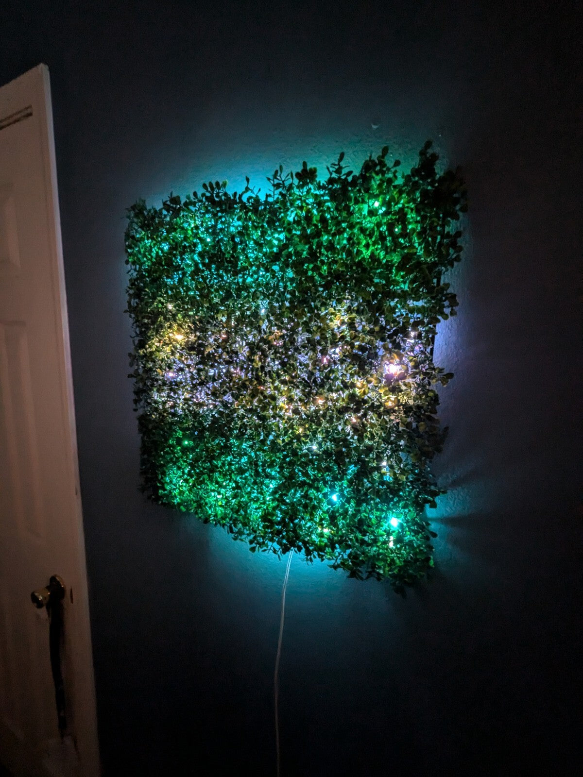 "20x20” Ivy Flower Wall Panel with LED Lighting – Multi-Color And Patterns 